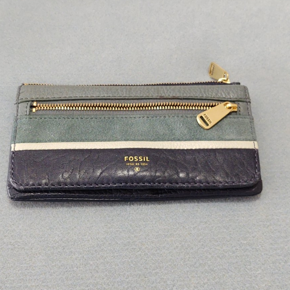 Fossil leather wallet